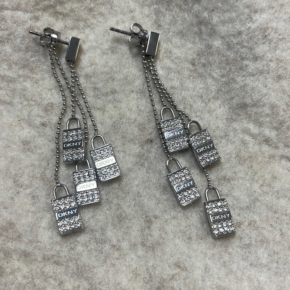 Dkny linear drop earrings